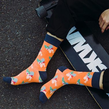 Fashion Orange plant pattern street crew sport socks for men-1