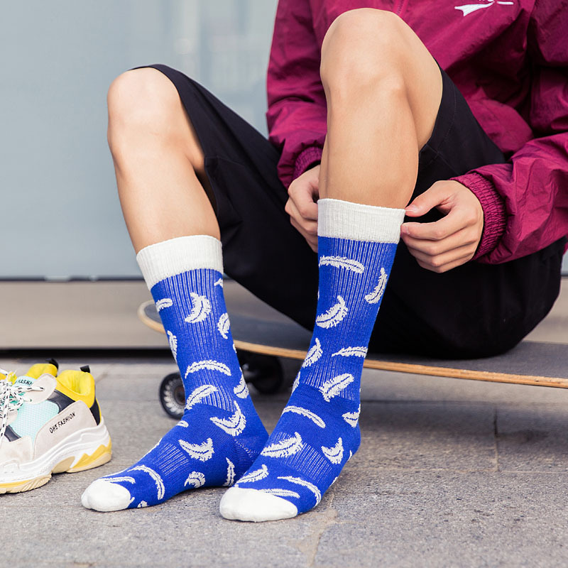 blue and white fresh feather patterned athletic crew socks-2